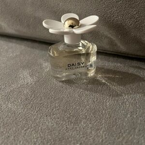 DAISY Marc Jacob’s Perfume